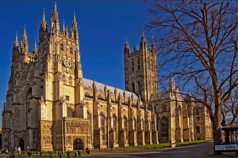 960px Canterbury cathedral wyrdlight 768x511