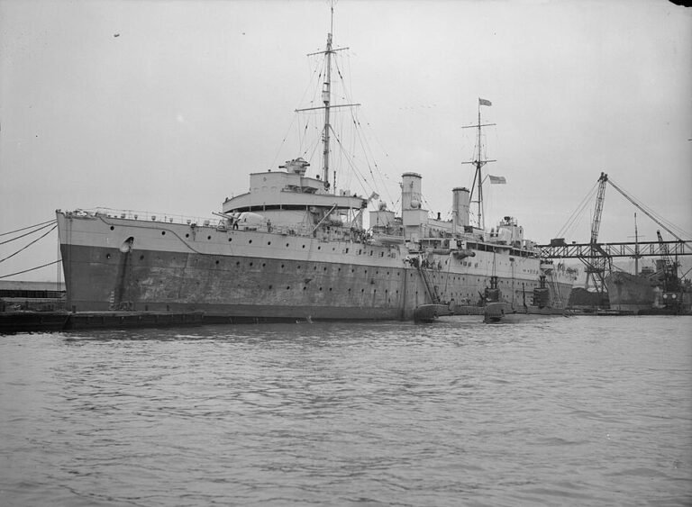 960px HMS Maidstone 768x563